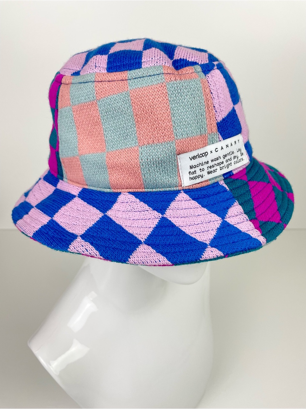NWT Verloop x Canary Unisex Checkered Knit Bucket Hat Colorful Pink Purple Blue